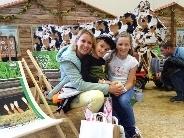 Angela, Larisa und David Sabou