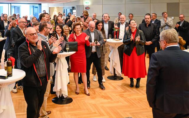 Große Freude bei der SPÖ über das klare Ergebnis für Klaus Luger. | Foto: Stadt Linz/Schwarzl