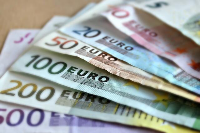 Die Gewerkschaft fordert eine Erhöhung der Löhne und Gehälter um 4,5 Prozent.