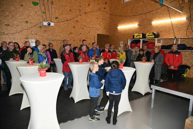 Viele Gäste erwiesen der Bergrettung Mürzzuschlag zum 125-jährigen Jubiläum die Ehre. | Foto: Werner Flieser / ÖBRD Mürzzuschlag