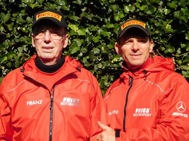 Motorsportler Vater Franz und Sohn Alfred