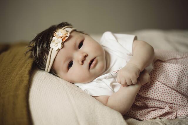 Lena
Geburt: 11. Juli
52 cm, 3.080 g
Sabrina Roniak und Dominik Krill aus Straß | Foto: Lichtbild Fotografie