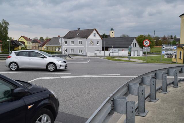 Unfall an der Molkereikreuzung: Ein offensichtlich betrunkener Mann lag auf der Straße.