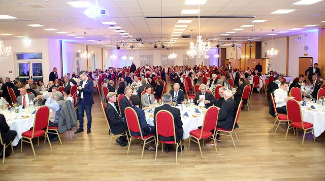 In einer festlichen Gala ehrte Sappi langjährige Mitarbeiter