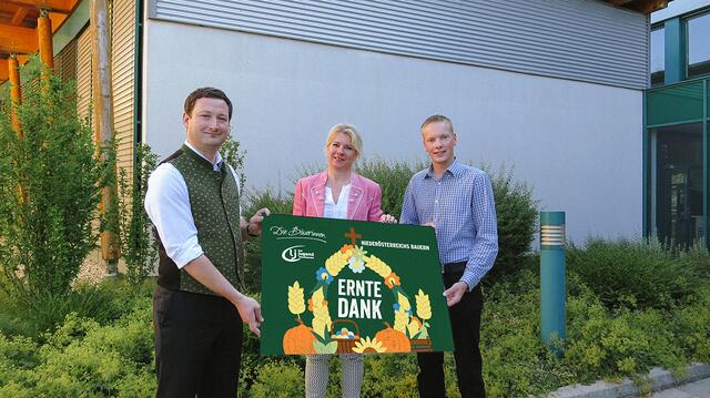 Der NÖ Bauernbund veranstaltete gemeinsam mit den Bäuerinnen und der Landjugend NÖ knapp 300 Erntedankfeste in Niederösterreich.
