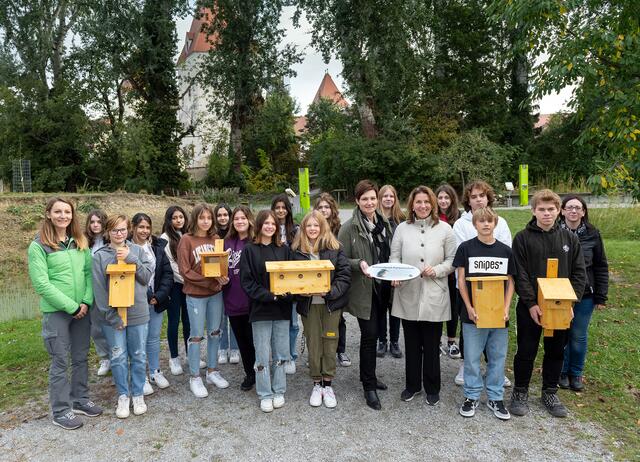 Plakette für Partnerschule: Gemeinsam für den Naturschutz: Nationalpark ...