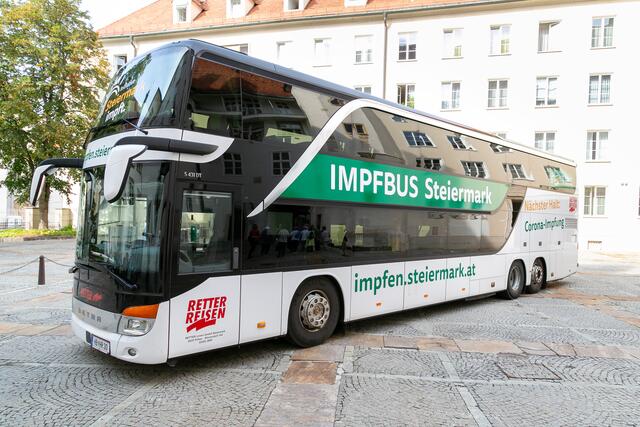 Der Impfbus fährt durch Murau und Murtal.