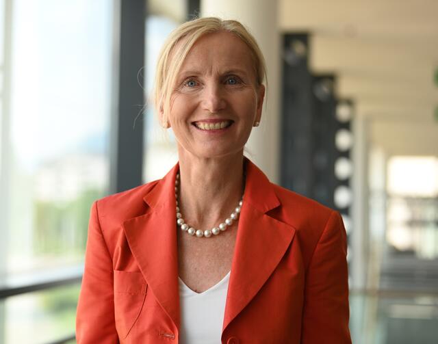 Der Österreichische Skiverband (ÖSV) hat am Mittwoch bei der Präsidentenkonferenz in Anif als Präsidentin Roswitha Stadlober gewählt.