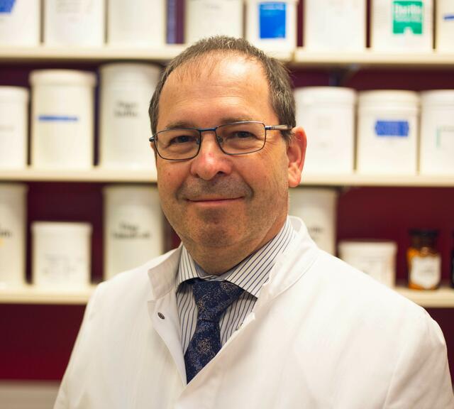 Mag. Bernhard Schwayer von der Salzkammergut Apotheke Gmunden
