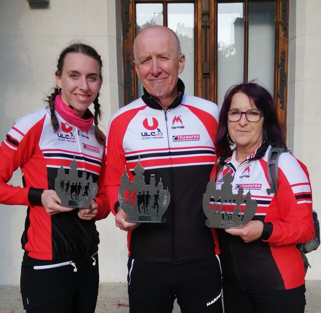 Verena Kaiser, Gerold Zöchling und Liane Zöchling beim Sparkassen Stadtlauf in Waidhofen.