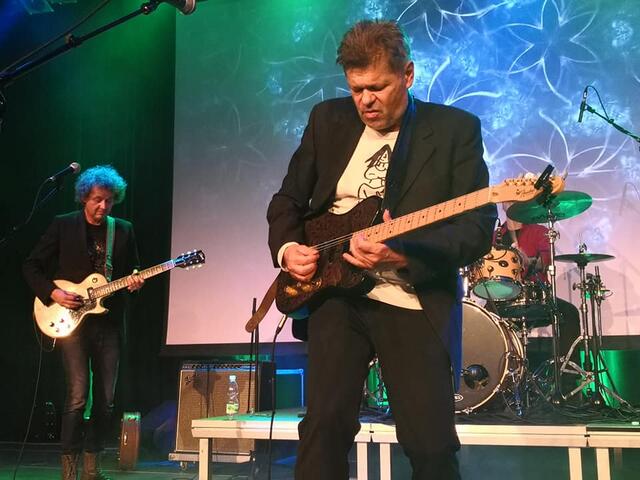 Von links: Manfred Puchner - guitars, vocals, Fredy Reitinger - vocals, guitars und Erwin Drescher - drums.

 | Foto: The Gang