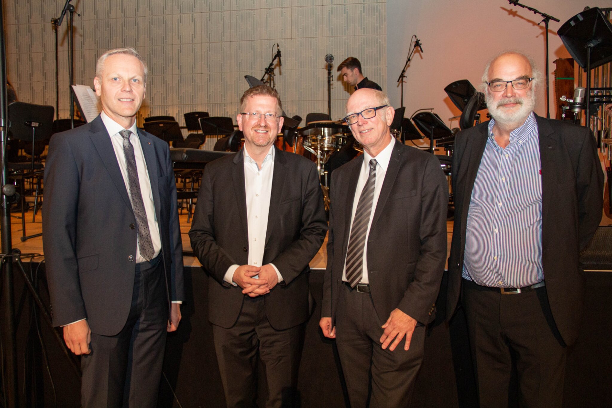 Helmuth Rogg Anton Bruckner Privatuniversität: Uraufführung der neuen Sinfonie von ...