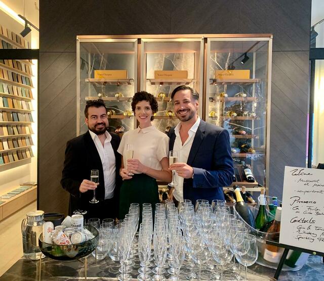 Bernd und Marlena Radaschitz mit Creative Designer Alex Beaugeard (l.).