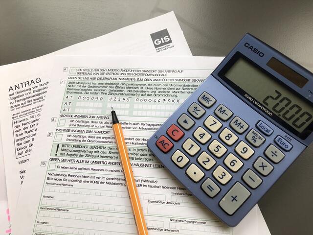 Das Programmentgelt wird sich auf 60 Cent pro Tag bzw. um 1,38 Euro auf 18,59 Euro pro Monat erhöhen.