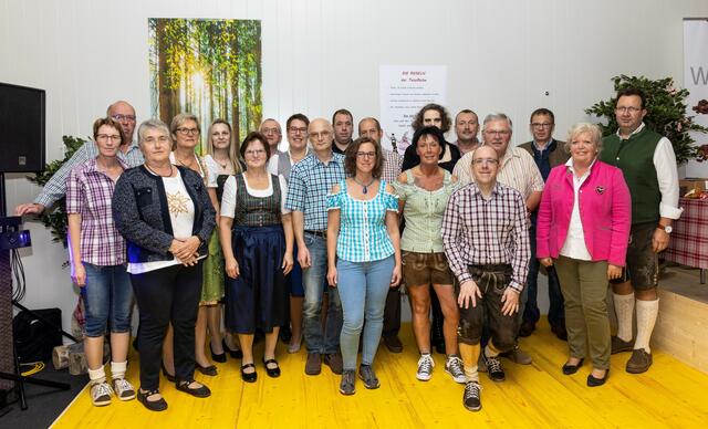 Zahlreiches Mitarbeiter wurden bei dem Mitarbeiterfest als Jubilare gefeiert.
