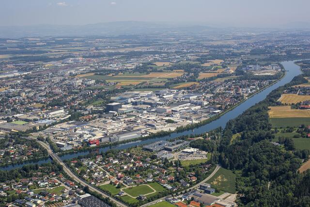 In der Pernau und in Thalheim stöhnen die Menschen unter den Gerüchen einer Recyclingfirma.