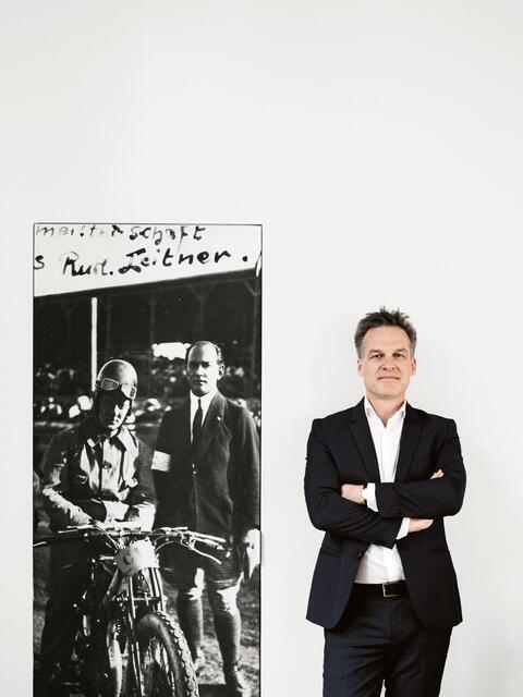 Tarek Leitner liest aus seinem Buch "Berlin – Linz".