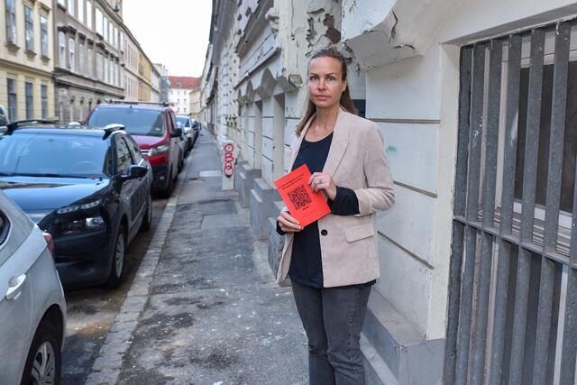 Sigrid Thanhäuser sammelte mehr als 300 Unterschriften für die Umgestaltung der schmalen Bernardgasse.