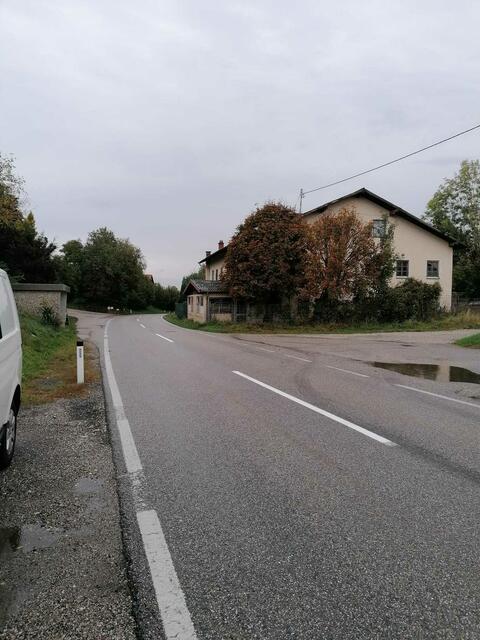 Bushaltestelle in der Wengbauersiedlung in Hochburg-Ach. | Foto: Lindner