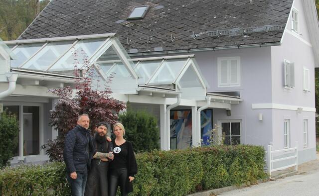 Ernst Motschilnig, Armin Gupf und Zuzana Wallenta stellen die Gastronomie am Hörzendorfer See auf neue Beine