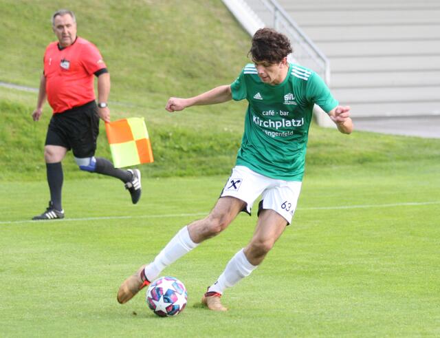 Matthäus Ennemoser brachte mit seinem 1:0 Längenfeld auf die Siegerstraße gegen den FC Wipptal. | Foto: sportszene.tirol/Leitner