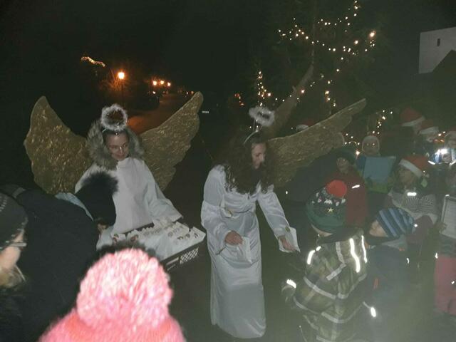 In der Region freut man sich schon auf die Weihnachtszeit. Das Foto entstand in Kasten vor der Corona-Pandemie. | Foto: Brauchtumspflege Kasten