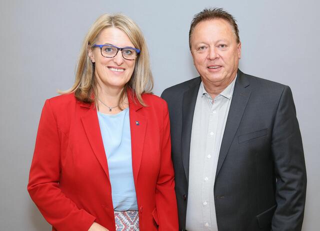 Landesrätin Ulrike Königsberger-Ludwig &amp; Landtagsabgeordneter Hannes Weninger.  | Foto: SPÖ NÖ