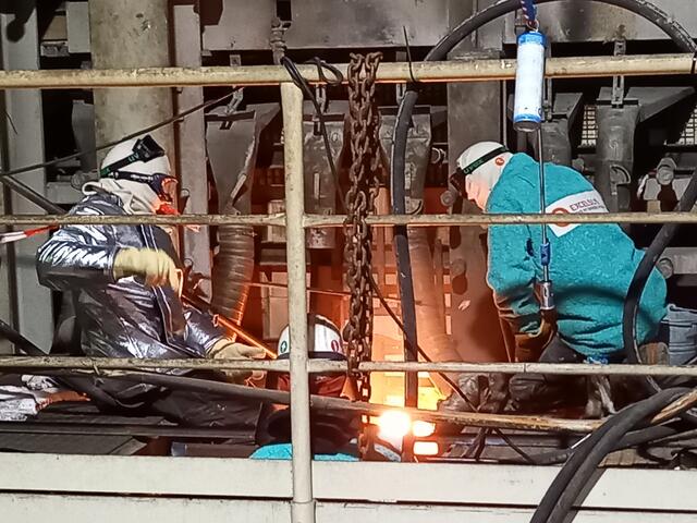 Das Ablassen der Glaswanne im Köflacher Stoelzle-Werk
