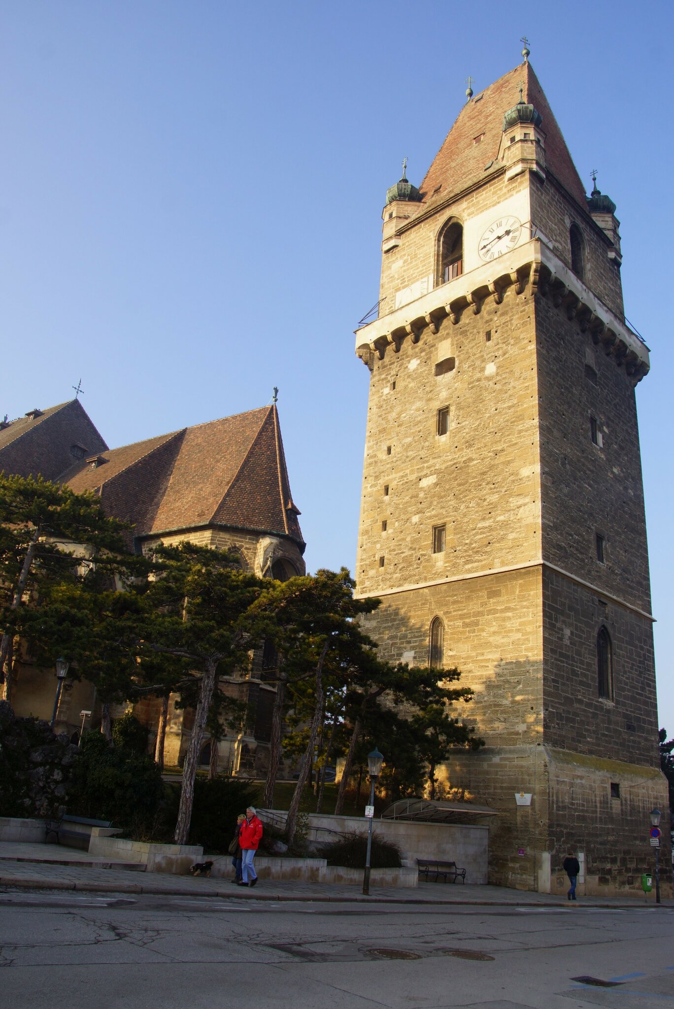 Perchtoldsdorf 500 Jahre Wehrturm Perchtoldsdorf Liesing