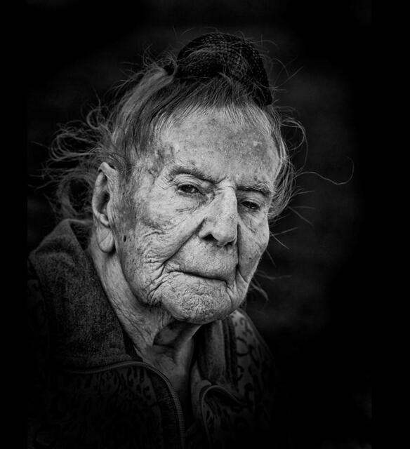 Hermann-Hublers Mutter Leopoldine vier Tage vor ihrem 101. Geburtstag | Foto: Anselm F. Wunderer