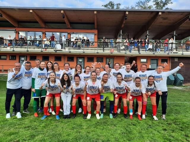 Ungeschlagen und mit einem Torverhältnis von 42:4 wurde Preding Herbstmeister in der Frauen-Landesliga.