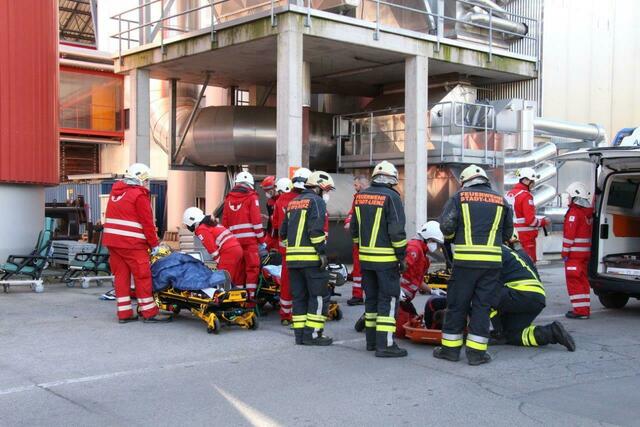 Rund 50 Einsatzkräfte waren bei der Übung beteiligt