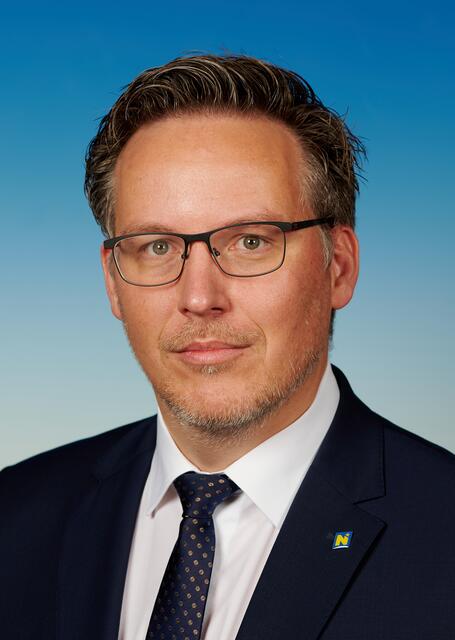 Helmuth Sturm leitet künftig die Abteilungen Schulen (K4) und Kindergärten (K5).
