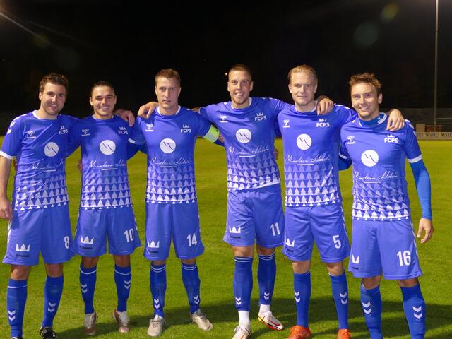 David Rathgeb, Christopher Fürstaller, Tamas Tandari, Lukas Moosmann, Niklas Seiler und Niklas Mühlbach prägen die Mannschaft des FC Pinzgau Saalfelden.