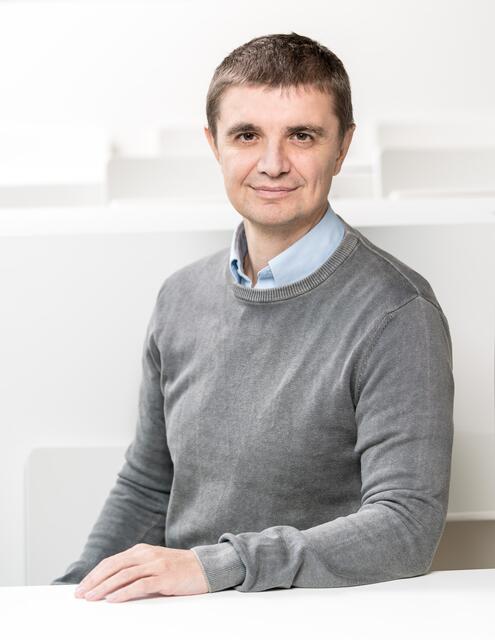 OA Priv. Doz. Mag. DDr. Klaus Podar