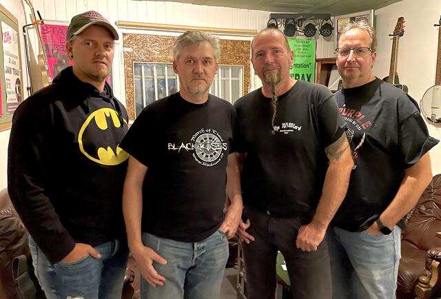 Black Roses | Foto: RegionalMedien