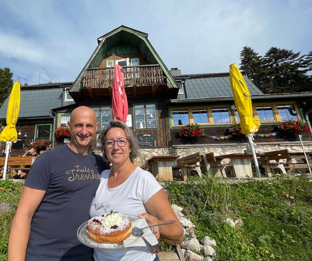 Andrea Steinschauer und Jochen Osen.