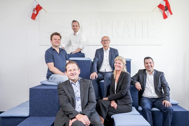 Besuch in München: Rainer Seyrling, Karin Wagner, Marcus Hofer, Julian Dziki, Felix Meyer, Anton Mattle.