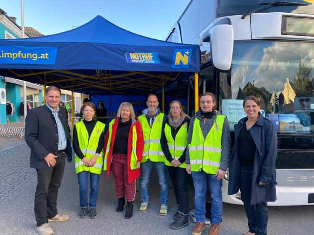 Christian Köberl, Sybille Peter, Dr. Valsky, Michael Vorstandlechner, Michaela Hauss, Nikl Dominik und Sandra Böhmwalder | Foto: Volkspartei NÖ