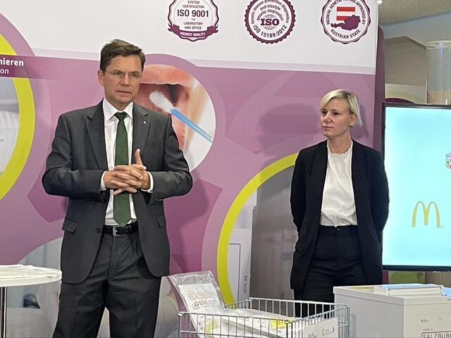 Fritz Poppmeier (Spar) und Jessica Valland- Schreckenfuchs (MC Donalds).