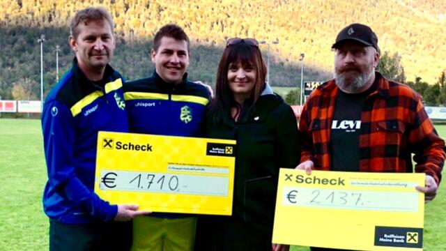 Die Freiwilligen Spenden der Inzinger Fußballfans wurden durch eine Spende der Raika nochmals erhöht.