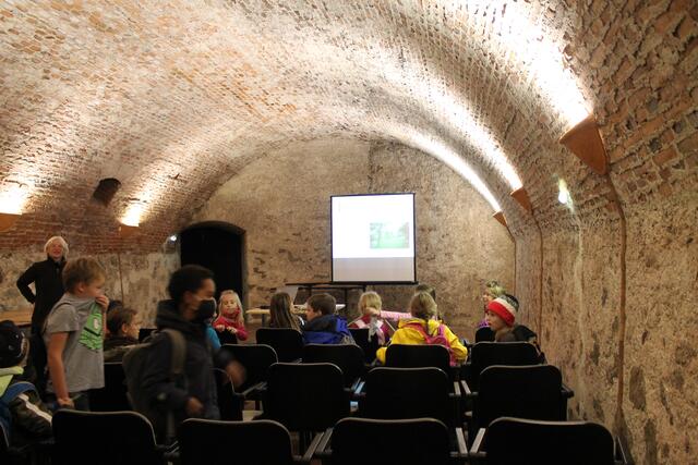 Für den Vortrag wurde auch eine Powerpoint Präsentation vorbereitet | Foto: Jennifer Flechl