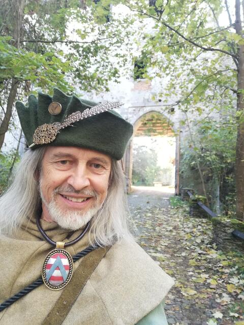 Hubert Krexhammer ist nicht nur leidenschaftlicher Nachtwächter in Eferding, Grieskirchen und Wels. Er schlüpft auch in die Rolle von Graf Johann von Schaunberg oder Kaiser Maximilian I. | Foto: Hubert Krexhammer