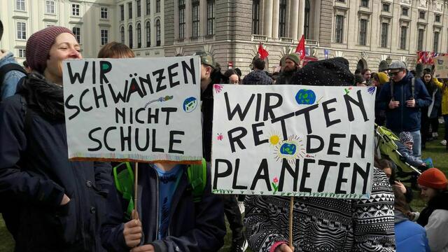 Fridays For Future will den Planeten retten: Heute streikt man auch in Graz wieder für's Klima.