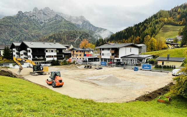 Neue Parkflächen im Waidringer Ortszentrum. | Foto: Kogler