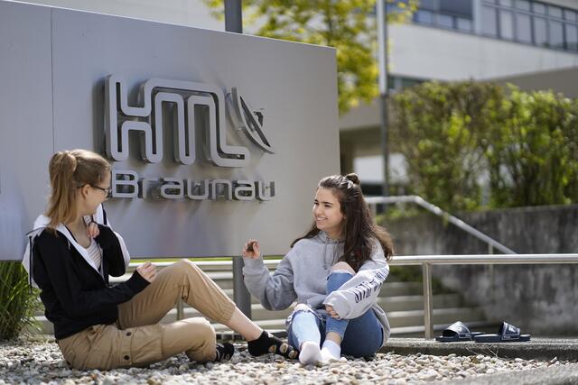 Mädchen und Technik passen gut zusammen. | Foto: HTL Braunau