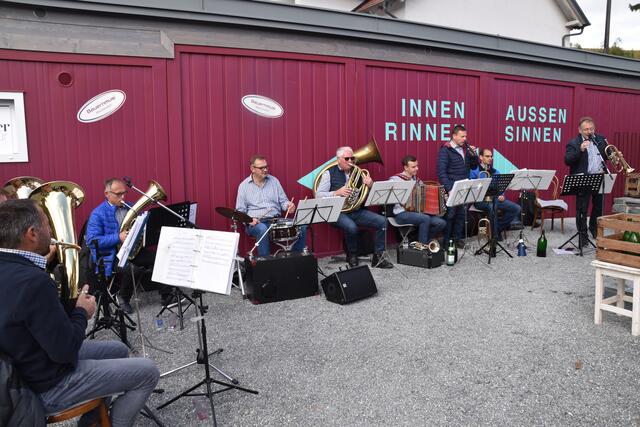 Die Bauernmusi Mischendorf sorgte für Stimmung. | Foto: Michael Strini