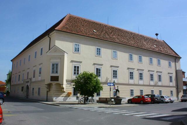 Neue Öffnungszeiten am Stadtamt am Rathausplatz