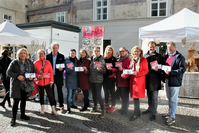 GGRin Barbara Hauswirth (Lengenfeld), GRin Hannelore Rohrhofer, StR Günter Herz, GRin Barbara Kanzler, Bezirksfrauenvorsitzende GRin Gabriele Mayer, GRin Jasmina Brdaninovic, GRin Elfie Kreitner, Dipl.-Päd.in Andrea Bergmaier (langjährige Bezirksfrauenvorsitzende), Vizebgm.in Eva Hollerer, StR Werner Stöberl, StR KR Prof. Helmut Mayer