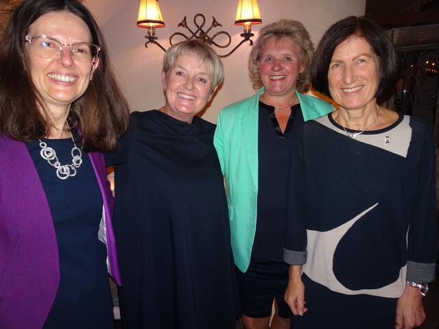 Kiwanis Damen: Ingrid Petutschnig, Ulrike Heller-Kotric, Roswitha Oberlercher-Heitzmann, Karin Meließnig